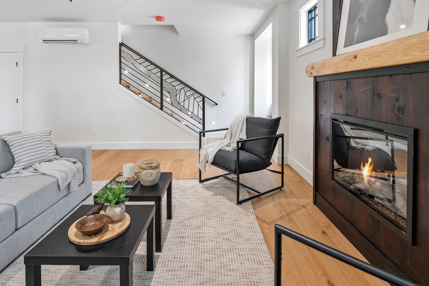 Living room designed by Bend's Best Architect Full Circle Design