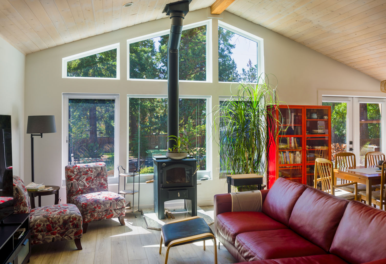 Interior of energy efficient home design and remodel by Full Circle Design