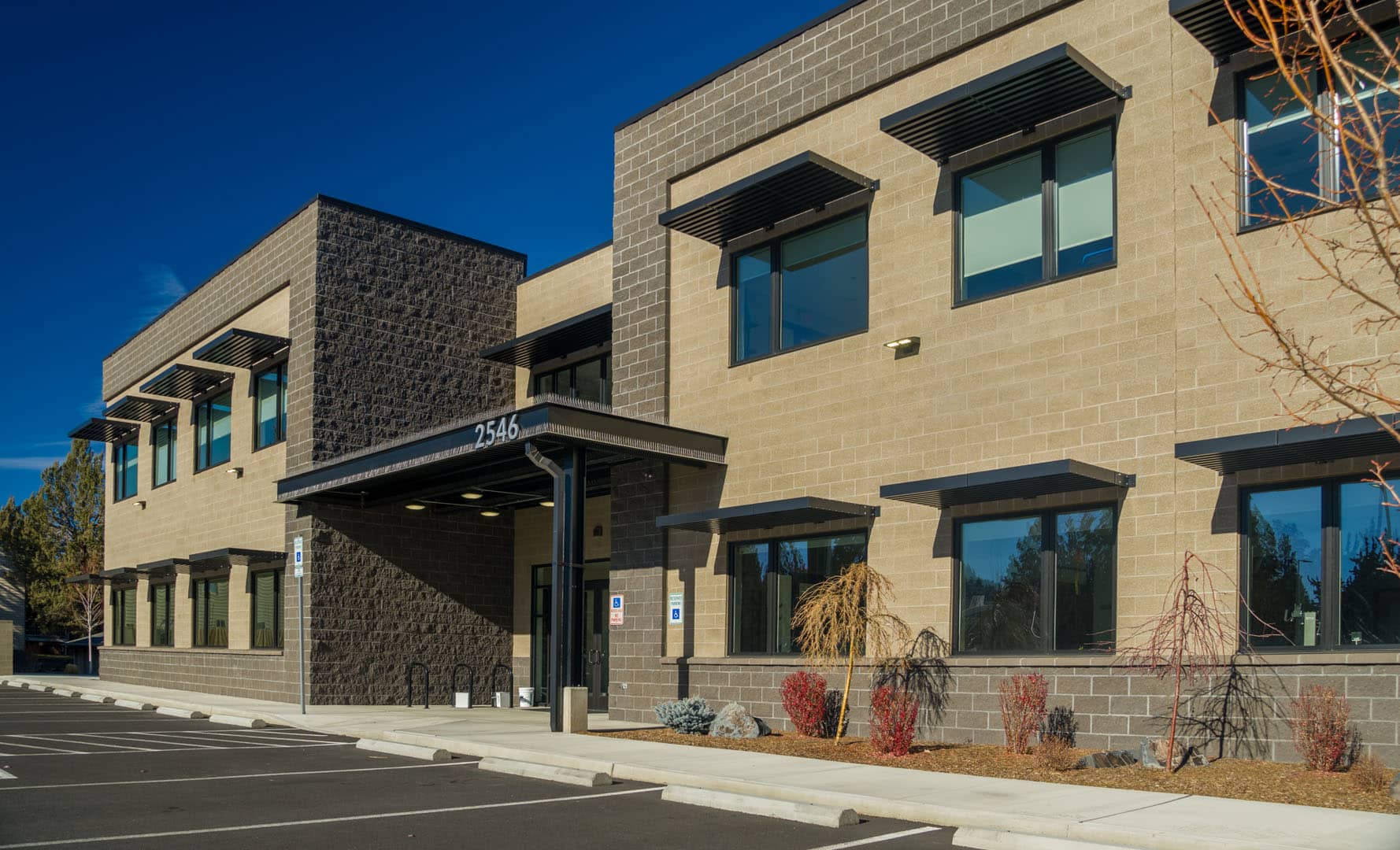 Exterior of commercial medical office building by Full Circle Design